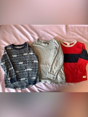 Old Navy Boys Long Sleeve Tees - Navy Pattern, Gray & Red